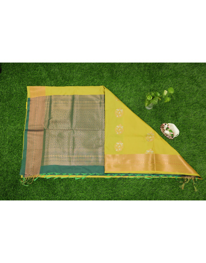 Traditional Kanjeepuram Silk Sarees (Yellow)