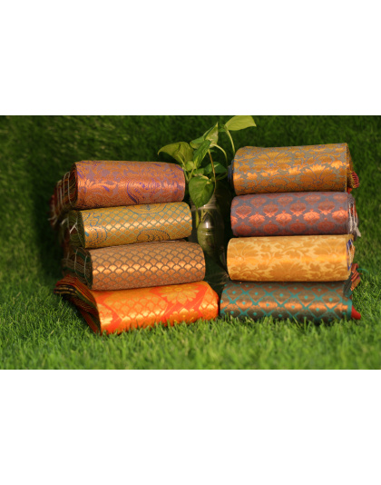 Graceful Kanchipuram Silk Cotton Sarees -varient 1
