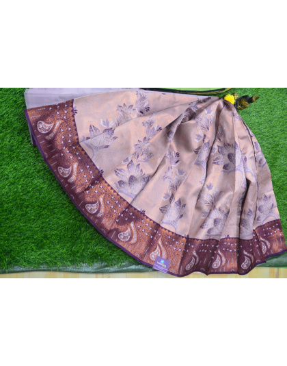Lavish Green &amp; Purple Fancy Silk